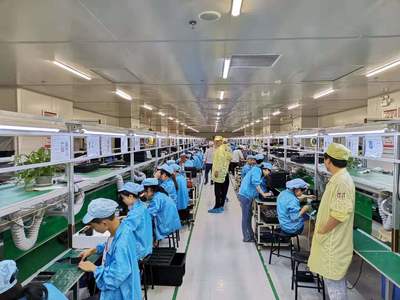 蘇寧拼購助力老人機企業(yè)轉型“革命” 拼拼工廠帶來多方共贏，開啟智能產品銷售新篇章